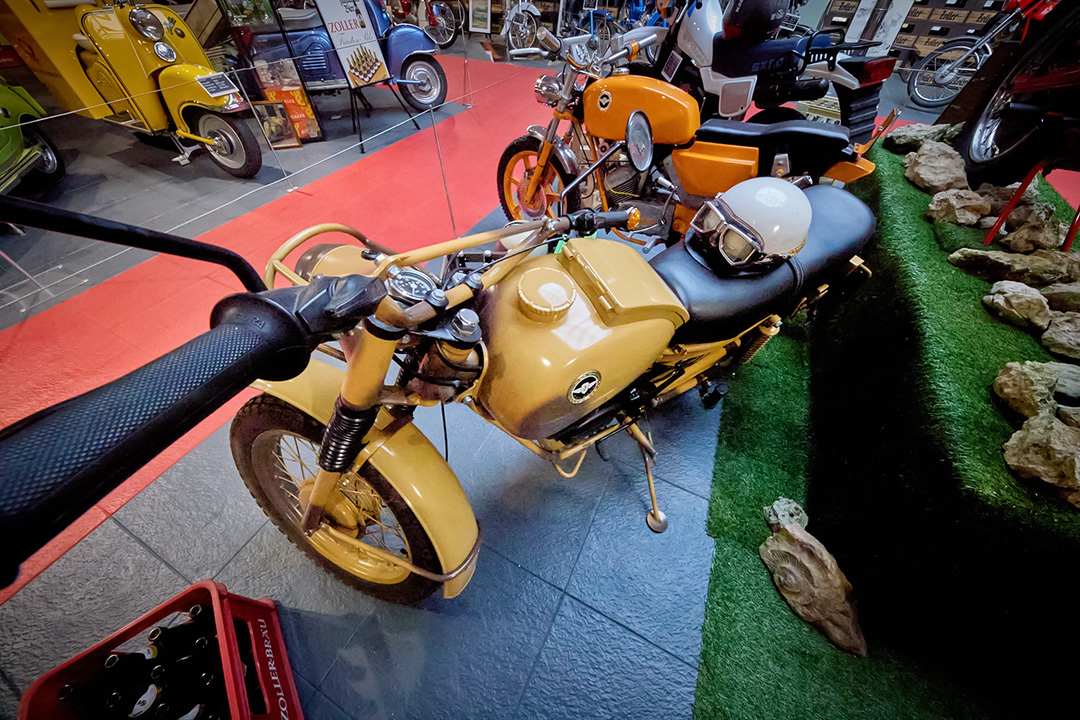 KS 80 Super Sport: Unbenutztes KS 80 Super Sport Modell, Sondertyp mit Verkleidungssatz, nur wenige Exemplare produziert.